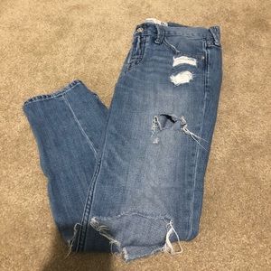 Boyfriend high rise ripped jeans